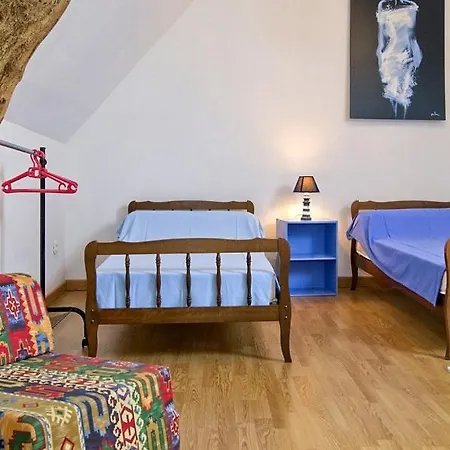 Sleeps 4 * Les Perques