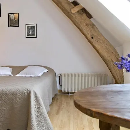Sleeps 4 別荘 Les Perques