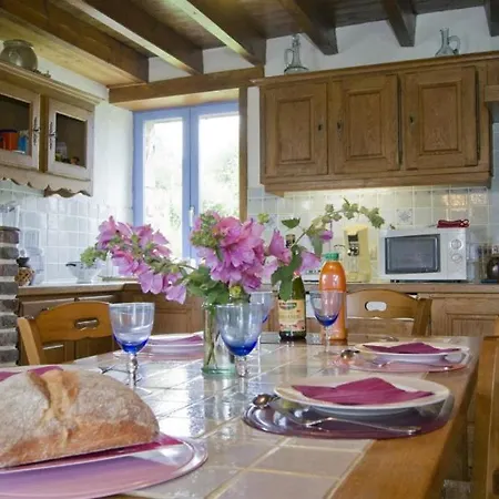 Sleeps 4 *