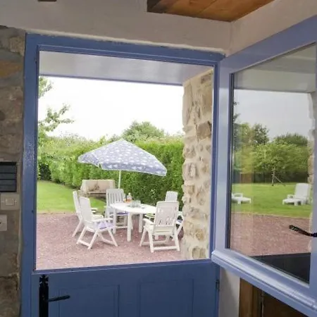 別荘 Sleeps 4 Les Perques